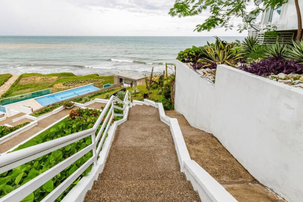 D Hozt Punta Cangrejo 4 BR Casa En La Playa. photo 17